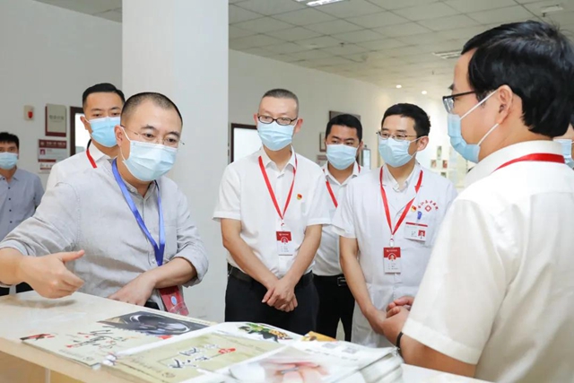 国家级评审组到合江县中医医院开展“创建全国基层中医药工作示范市”评审工作(图4) 国家级评审组到合江县中医医院开展“创建全国基层中医药工作示范市”评审工作(图4)