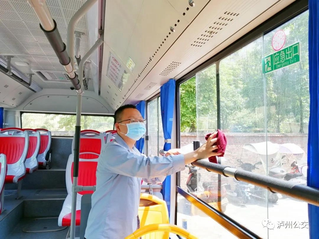 泸州公交集团新投入40辆新能源车，确保市民国庆出行更便捷(图7)