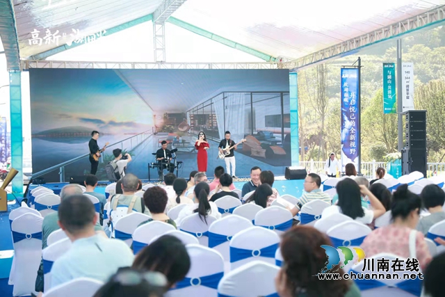 不负久候,如期而至丨高新湖畔营销中心今日荣耀绽放!(图2) 不负久候,如期而至丨高新湖畔营销中心今日荣耀绽放!(图2)