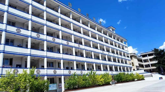 泸州两项改革“后半篇”| 从“有书读”到“读好书”的嬗变(图3) 泸州两项改革“后半篇”| 从“有书读”到“读好书”的嬗变(图3)