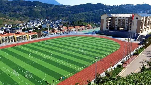 泸州两项改革“后半篇”| 从“有书读”到“读好书”的嬗变(图7) 泸州两项改革“后半篇”| 从“有书读”到“读好书”的嬗变(图7)