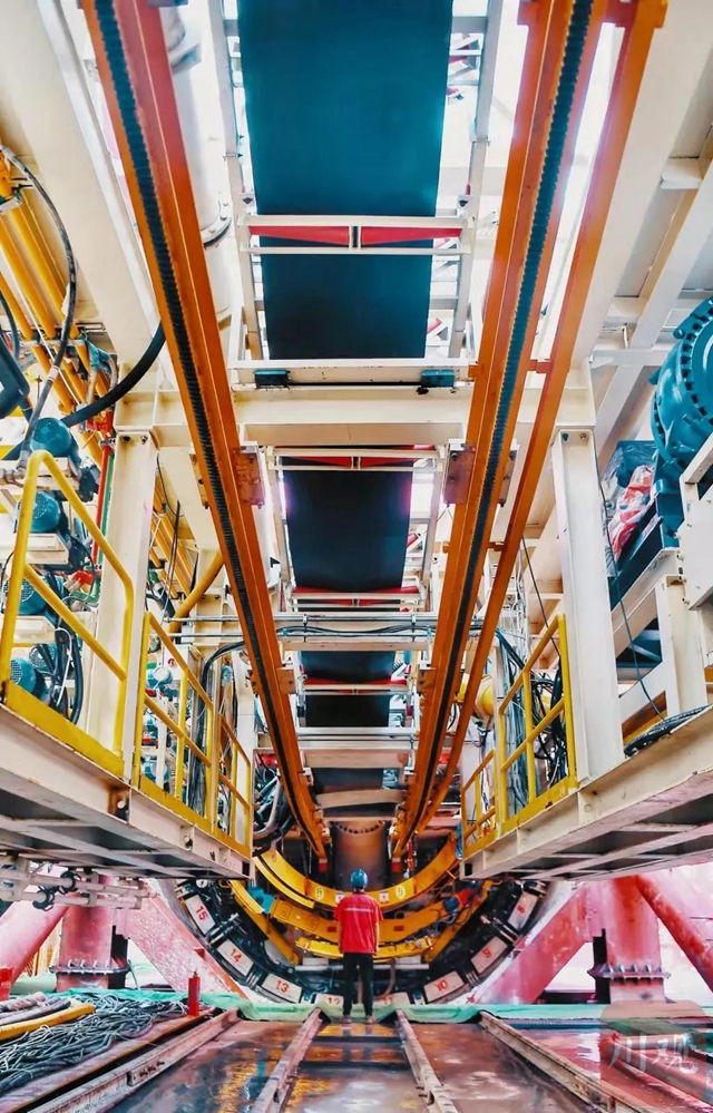 下穿400米岷江！全国水利行业最大直径盾构机！在宜宾向家坝灌区始发(图3)