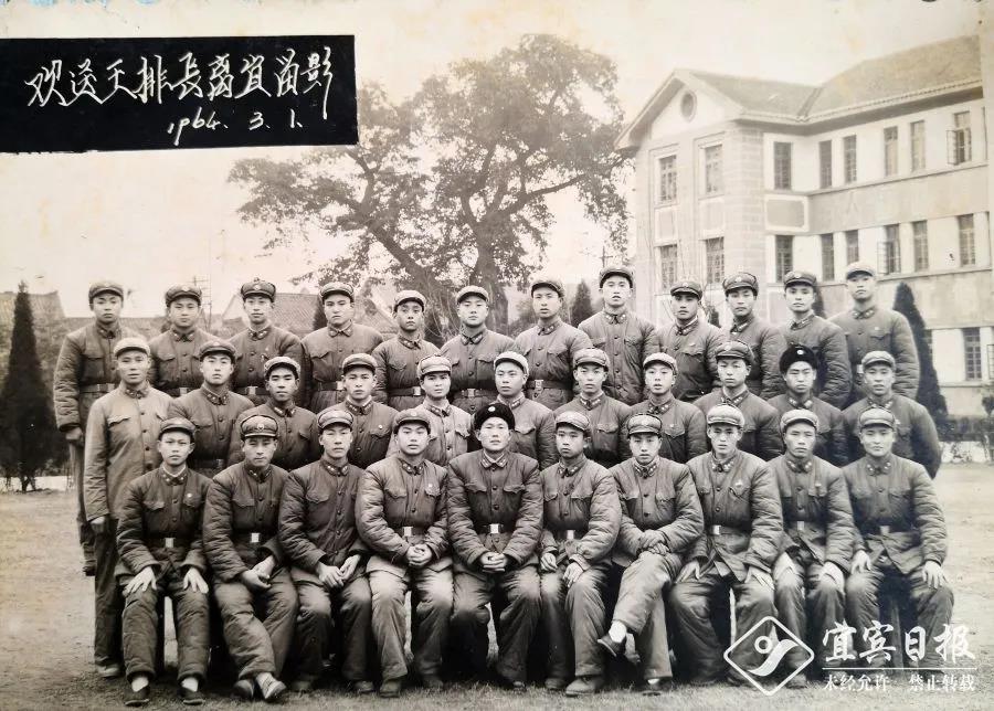 泪目！宜宾88岁长津湖战役老兵讲述真实战场：195名指战员只剩下2人！(图7)