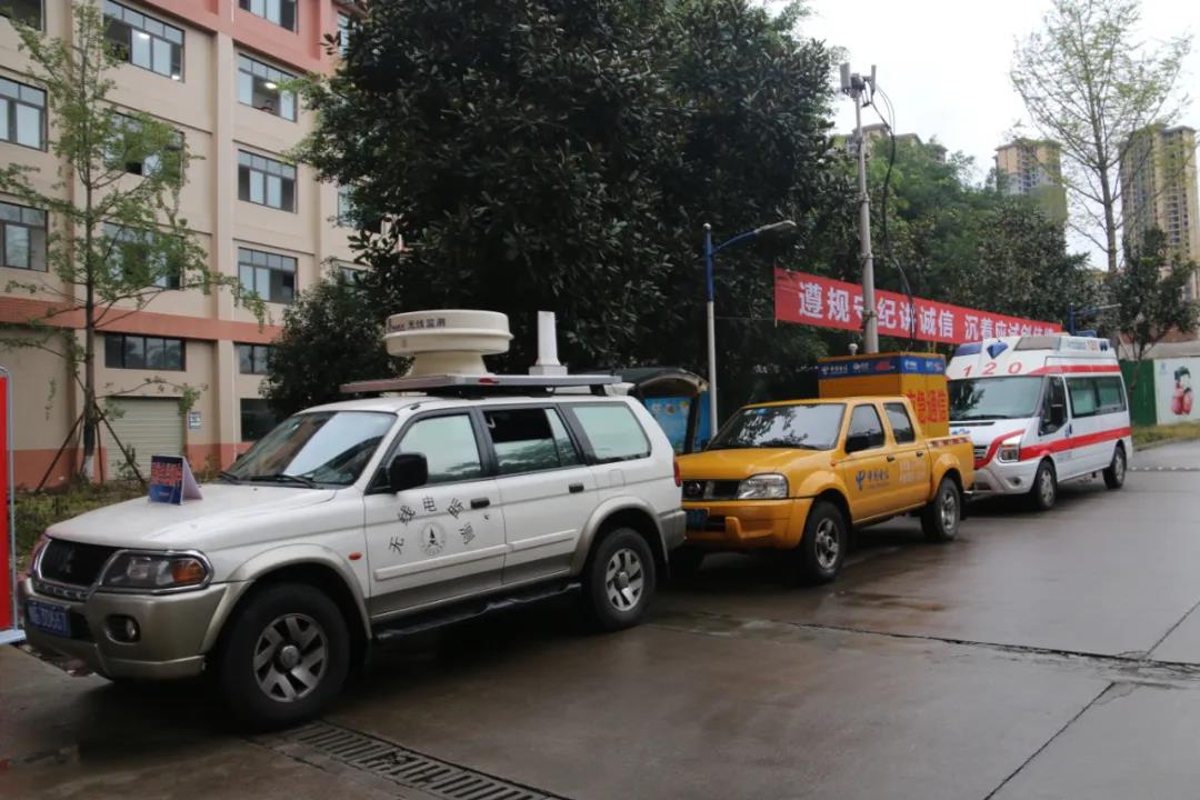 1161人报考!2021年“法考”泸州考区昨日开考(图7) 1161人报考!2021年“法考”泸州考区昨日开考(图7)