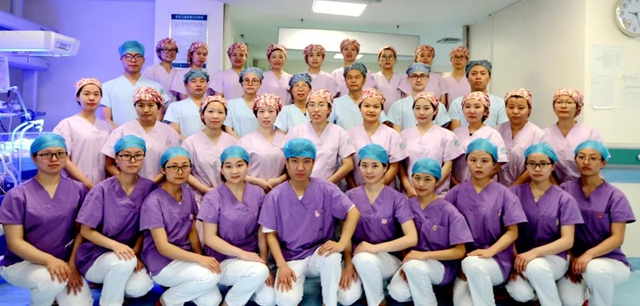 【围观】出生时仅2斤，又一“巴掌宝宝”闯关成功(图8)