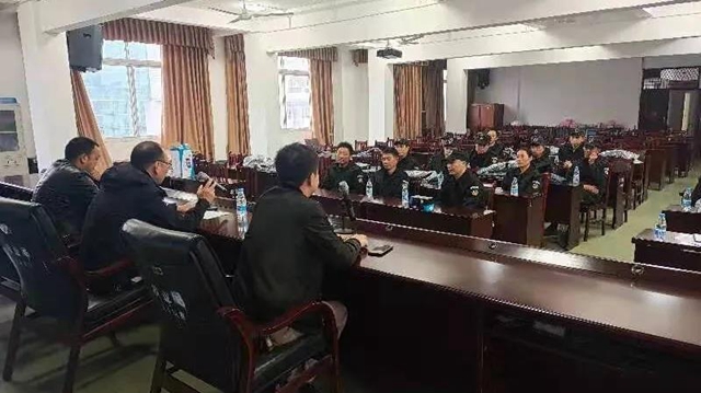 合江县召开一类护渔员培训会