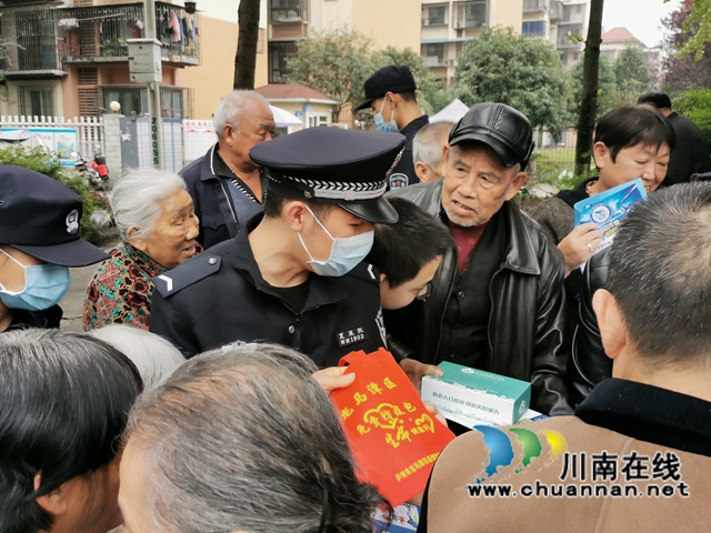 泸州：校警携手，启动警盾反电诈宣传月活动(图14)
