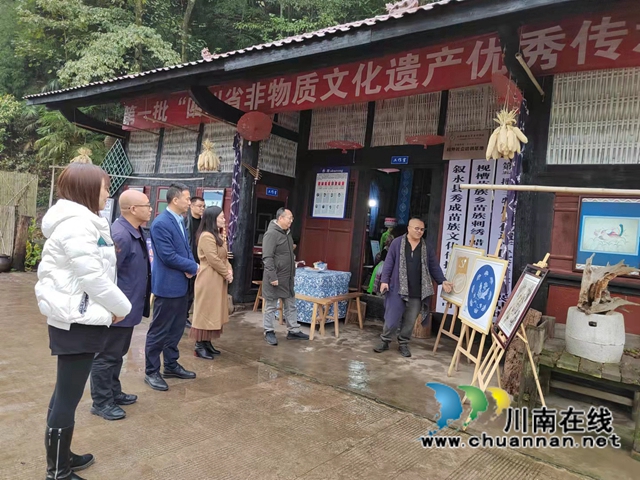 深化校地合作，携手共浇“石榴花”！绵阳师范学院党委统战部到叙永县开展民族地区基层治理交流调研