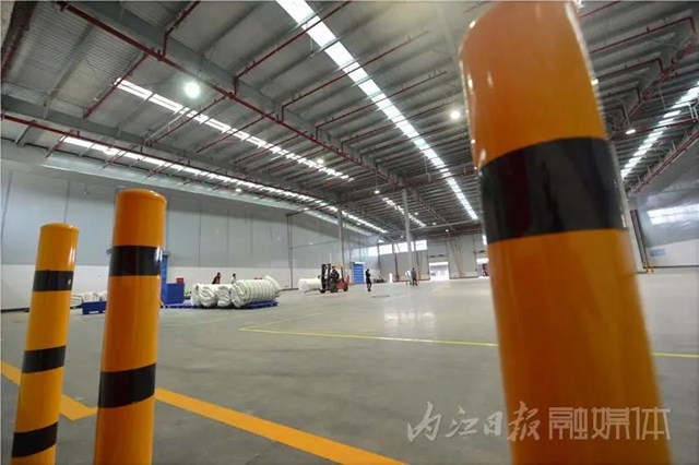 首批货物入库！内江新区蓉欧公用型保税仓库正式启用(图9)