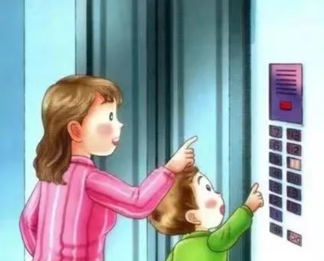 泸州十岁男孩不敢乘电梯,原因细思极恐......(图3) 泸州十岁男孩不敢乘电梯,原因细思极恐......(图3)