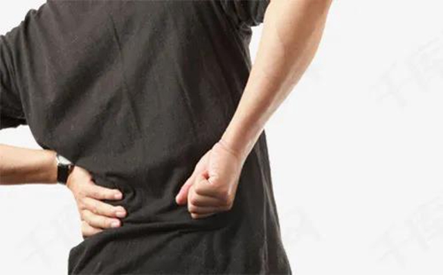 【关注】男子腰痛,医生取出21颗“骨头渣渣”!(图8) 【关注】男子腰痛,医生取出21颗“骨头渣渣”!(图8)