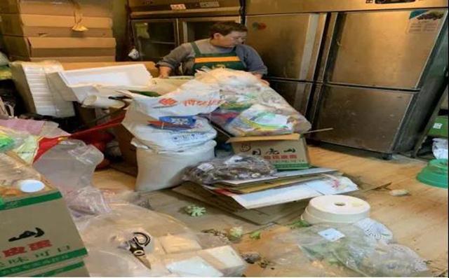 泸州市食品安全“红黑榜”第十七期(图19) 泸州市食品安全“红黑榜”第十七期(图19)