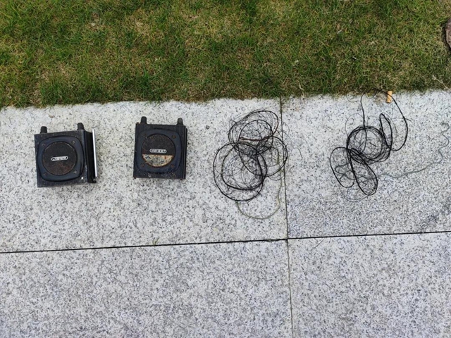 叙永公安解救了66只“小可爱”,这些人将被关进法律的“笼子”!(图3) 叙永公安解救了66只“小可爱”,这些人将被关进法律的“笼子”!(图3)