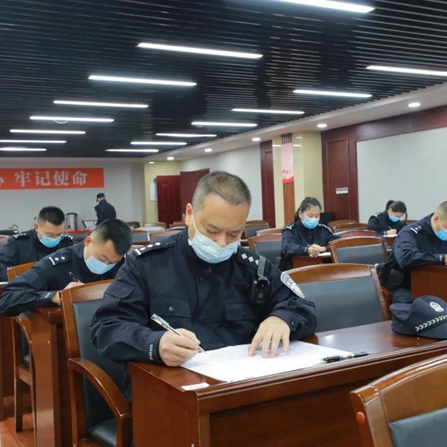 龙马法警实战化训练见实效(图3) 龙马法警实战化训练见实效(图3)