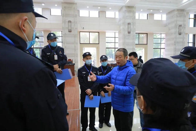 龙马法警实战化训练见实效(图13) 龙马法警实战化训练见实效(图13)