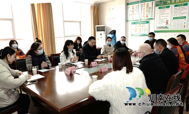 西南医大附院科研团队青睐税袁“古蔺面”(图16)