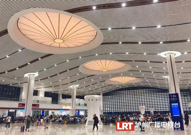 目前余票充足！泸州高铁12月10日起恢复运行