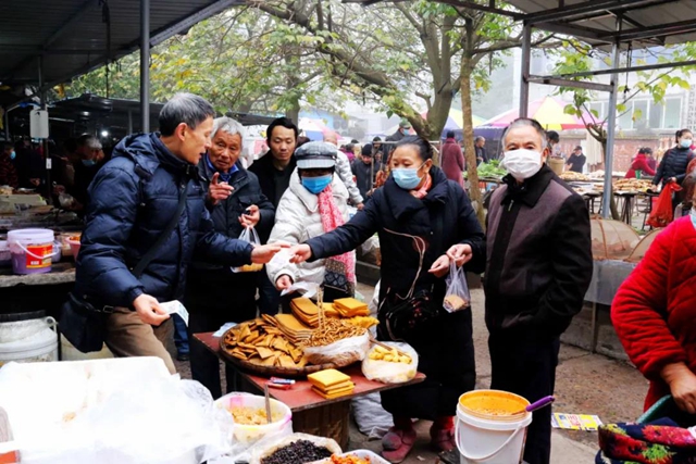 有一种逛街：赶场，你好久没去了？！(图1)