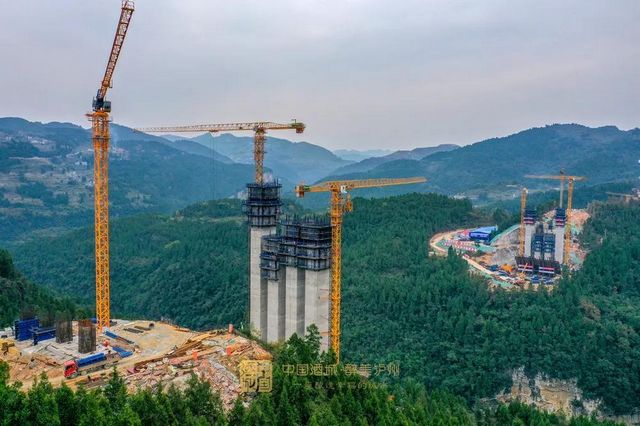 航拍带你看山里的大项目，这条出川新通道建设正酣(图8)