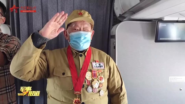 70年后的重逢|泸州94岁老兵跨越三千公里只为再见老班长一面(图4) 70年后的重逢|泸州94岁老兵跨越三千公里只为再见老班长一面(图4)