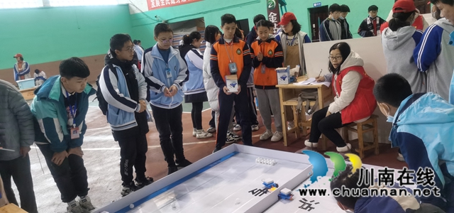 2021年合江县青少年机器人竞赛在合江中学举行(图4)