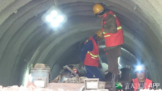 向家坝灌区北总干渠一期一步工程的水口村隧洞顺利贯通(图5)