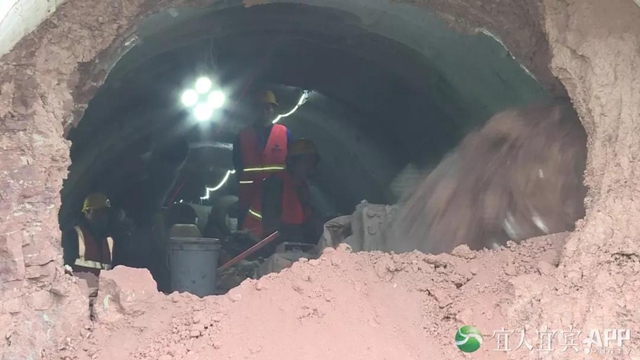 向家坝灌区北总干渠一期一步工程的水口村隧洞顺利贯通(图5)