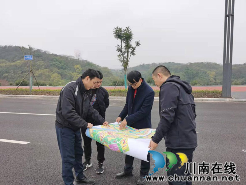 泸州市自然资源和规划局调研2022年市本级经营性用地市政道路等配套情况