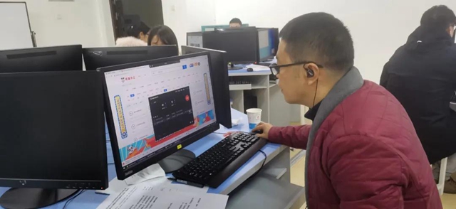 5万师生同台竞技展风采！泸州市第十七届中等职业学校师生技能大赛暨第七届文明风采大赛成功举办(图5)