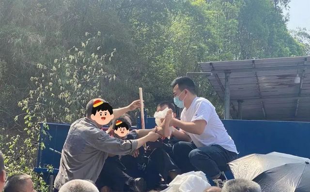 如果不是群众主动“曝光”，都不知道这位泸州医生干了些什么