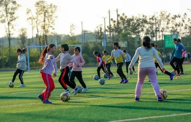 城市学生享有的,农村学生同样享有!江阳区:奔向全域优质教育新时代(图2) nEO_IMG_14.jpg