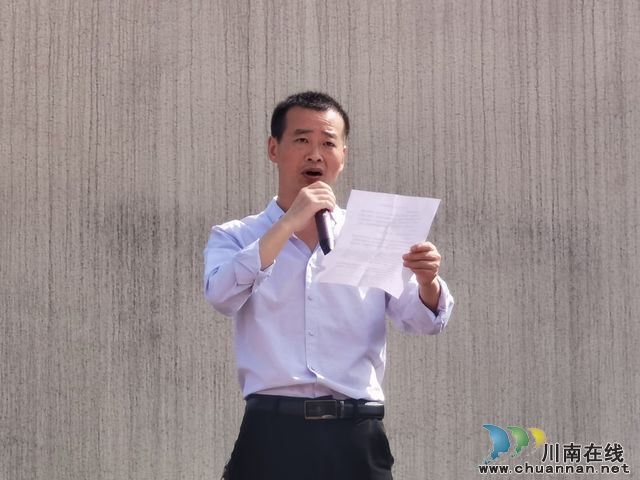 纳溪护国中学开展防灾减灾安全应急疏散演练(图2) nEO_IMG_1.jpg