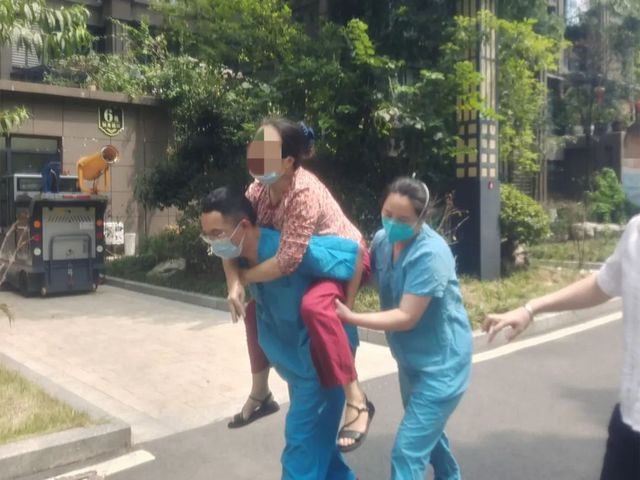 泸州战役|这个战场上,有夫妻、有教师、有母子(图5) nEO_IMG_15.jpg