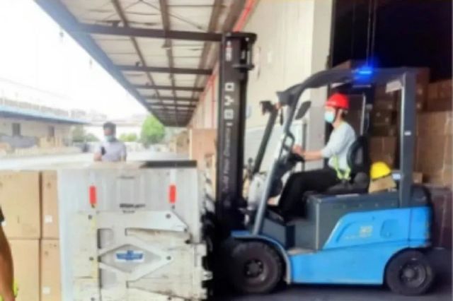 泸州:战“疫”时刻,非公力量!(图4) nEO_IMG_4.jpg