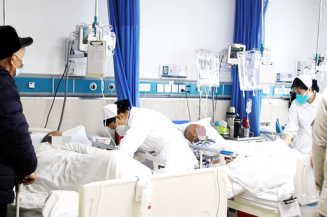 【关注】西南医大中医院:不舍昼夜 为生命护航(图10) nEO_IMG_10.jpg