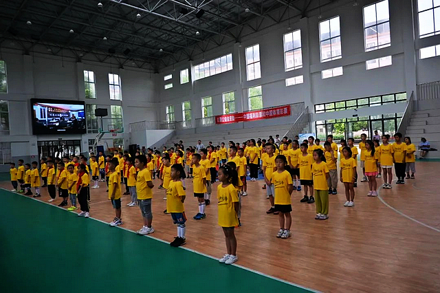 足球梦想照亮暑期生活 | “奔跑吧 ·少年”—2023年中西部地区(泸县)青少年足球夏令营(试点)开营!(图4) nEO_IMG_4.jpg