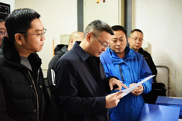 泸州市市场监管局党组书记、局长宋庆带队开展节前特种设备安全检查